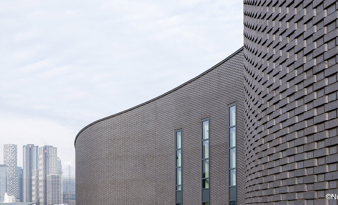 Riverlinx - Photographed by Neil Kenyon