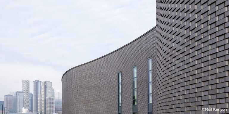 Riverlinx - Photographed by Neil Kenyon