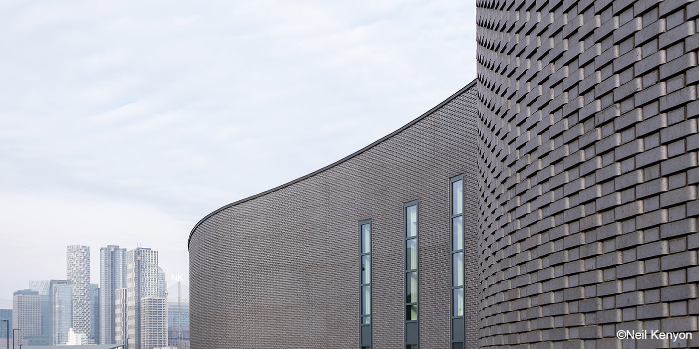 Riverlinx - Photographed by Neil Kenyon